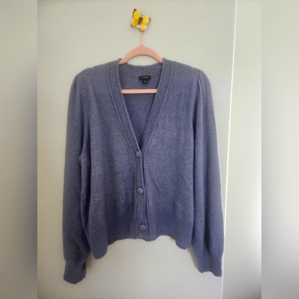 Ann Taylor Women 3 Button Gray Fuzzy Cardigan Size XL Soft Lightweight Stretc